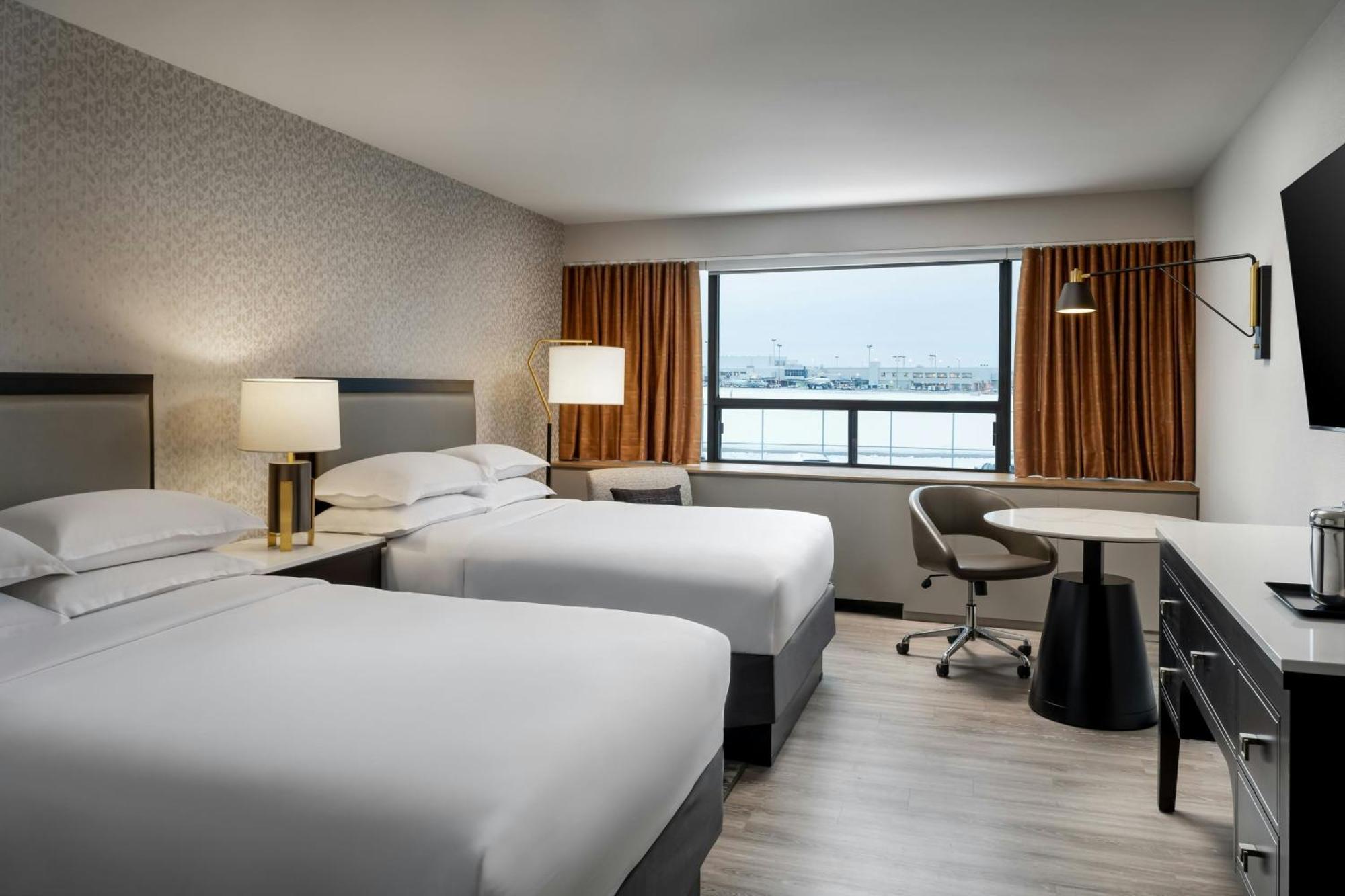 Hotel Sheraton Montreal Airport