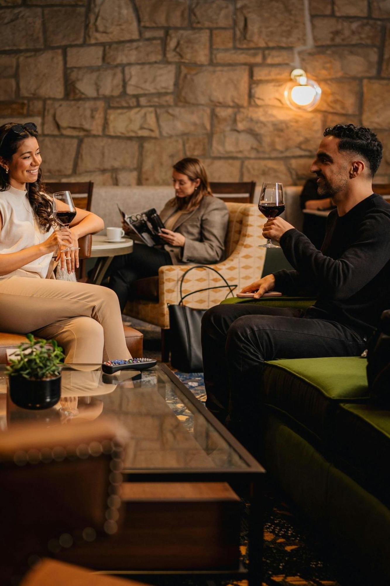 Hotel Sheraton Montreal Airport 4*